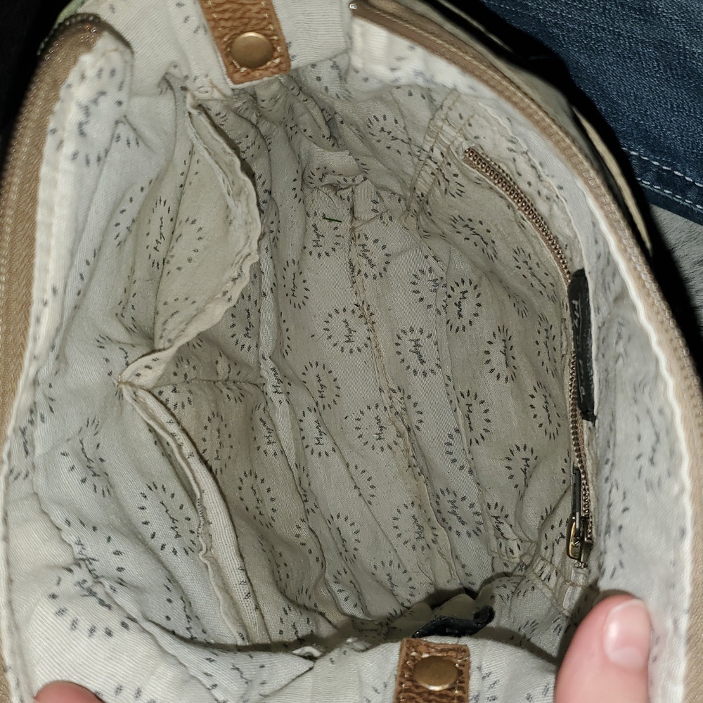 Crossbody cowhide Myra bag - Picture 3 of 6